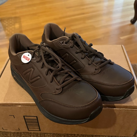 NEW BALANCE men’s 928v2 Walking Shoes - Picture 15 of 16